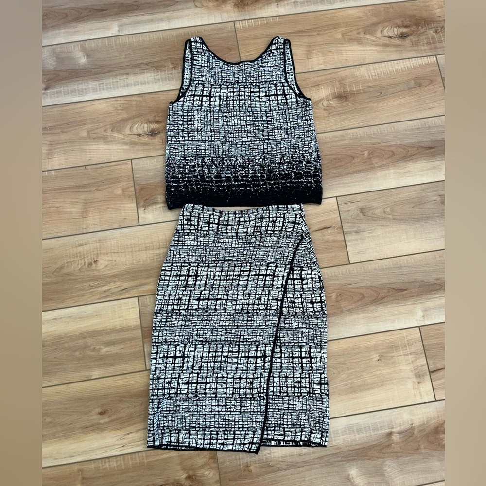 MM. LaFluer New York. Cotton and Viscose Knit Separates Workwear